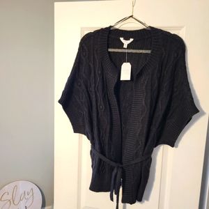Time and Tru Black short sleeve cable knit sweater
